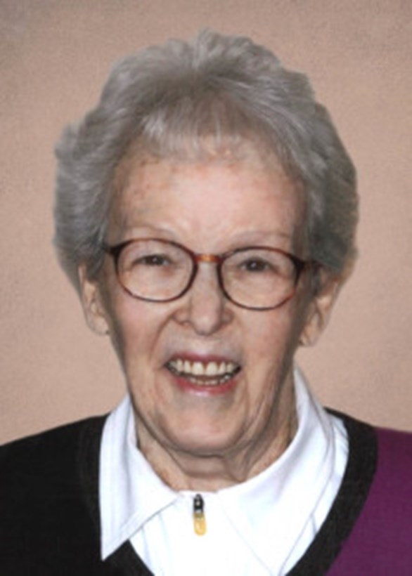 Mme Claire Demers