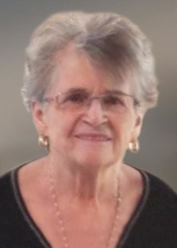 Mme Gaétane Girard