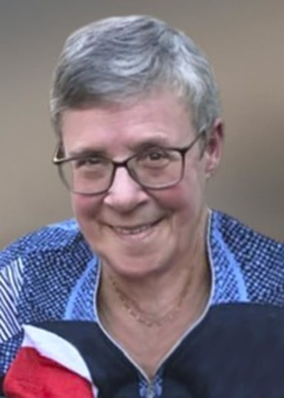 Mme Doris Simard