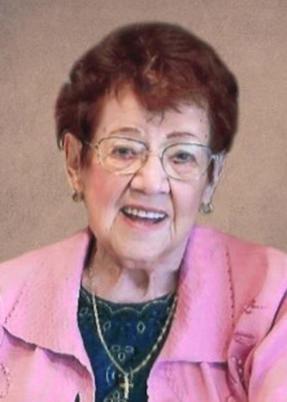 Mme Angèle Belley