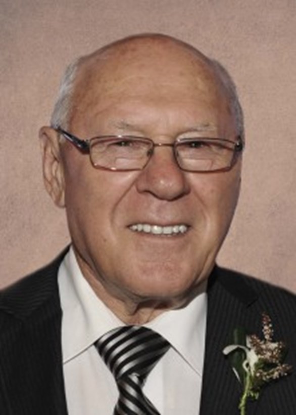 M. Jacques Côté