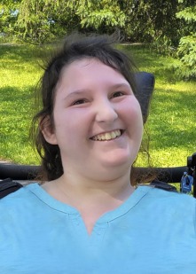 Mme Kamille Pineault