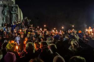 La puissance émotive d’un deuil collectif